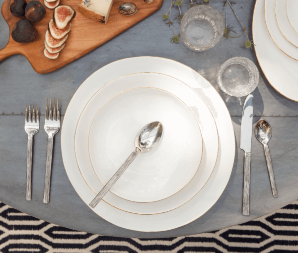 Julianna Dinnerware - Image 2