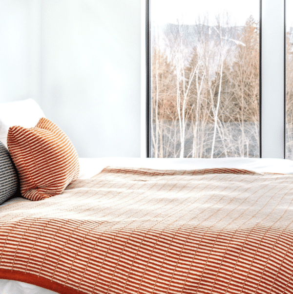 Eco Shutter Pleat Throw