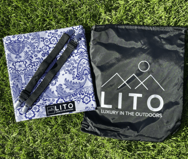 LITOCLOTH Elegant Blue Outdoor Tablecloth - Image 2