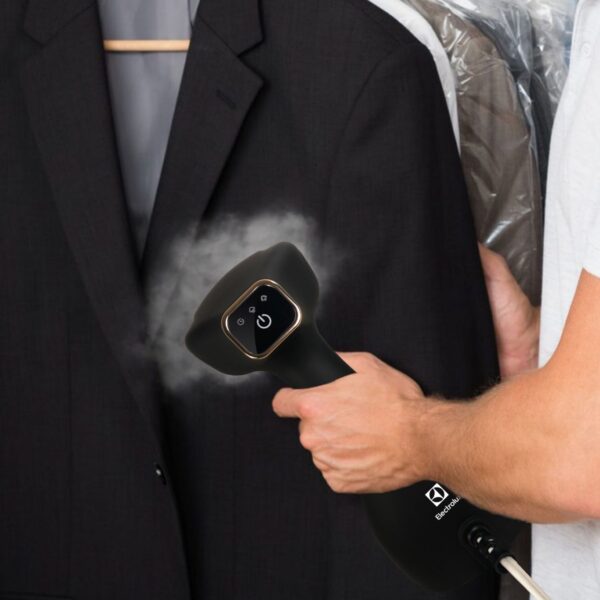Electrolux Handheld Steamer - Image 4